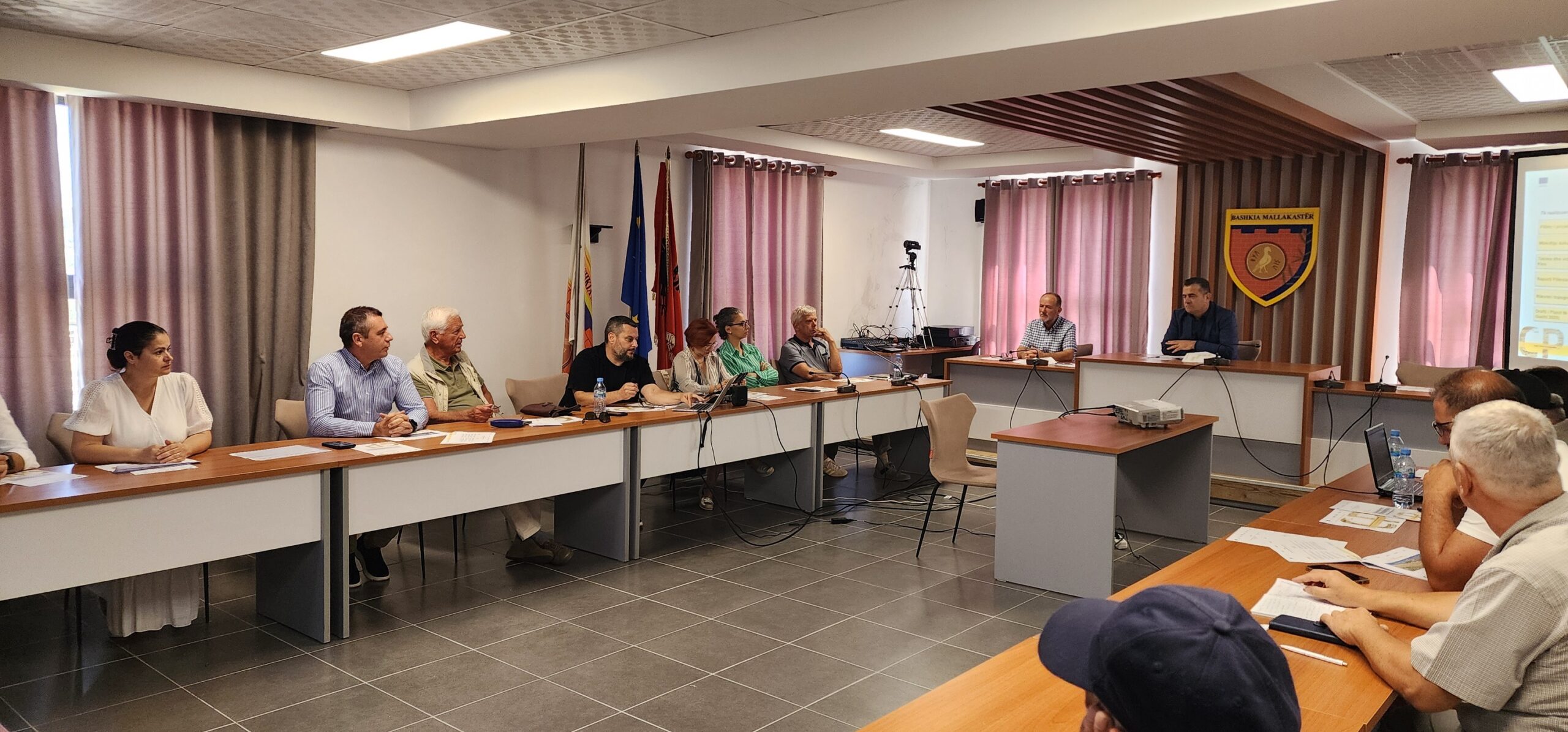 Prezantohet në Bashkinë Mallakastër Drafti i Parë i Planit të Konservimit për Parkun Arkeologjik të Bylisit (qytetet antike Bylis dhe Klos)