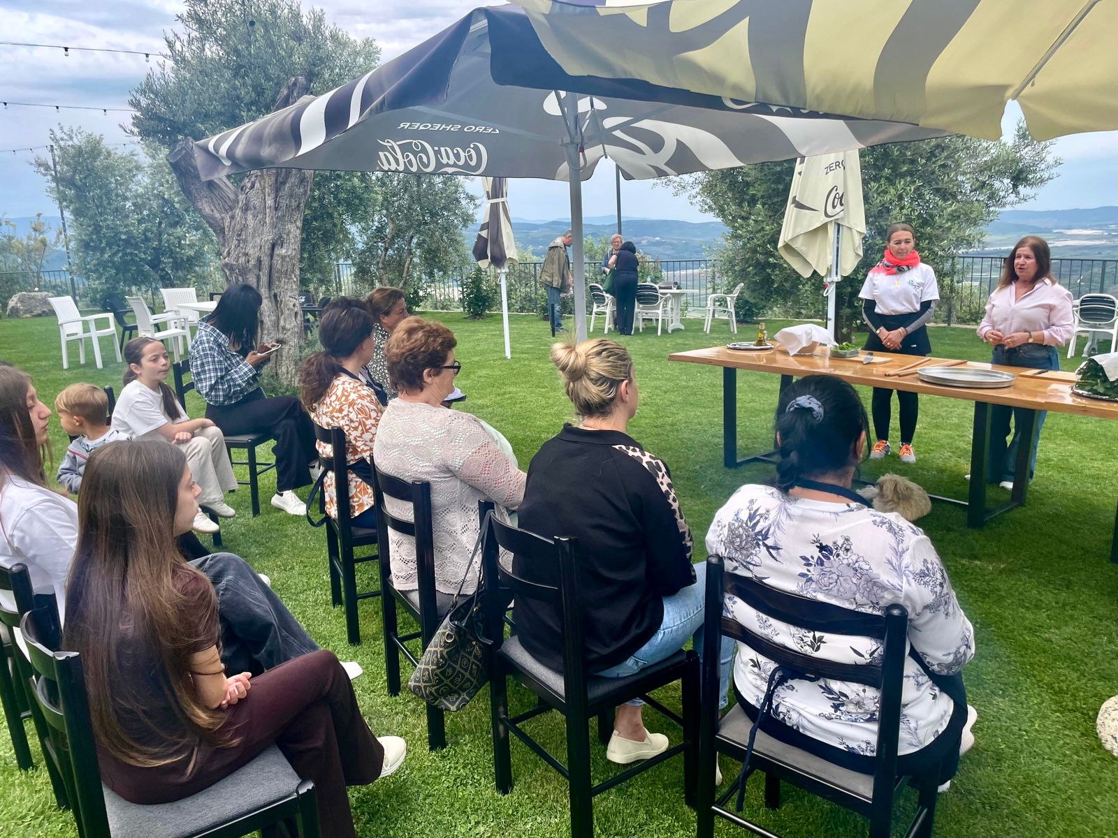 Masterklass me gra dhe vajza te Bashkise Mallakaster / produket e brumit